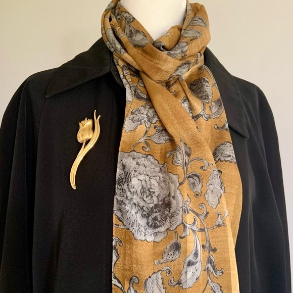 Monet vintage tulip brooch - Picture 6 of 6